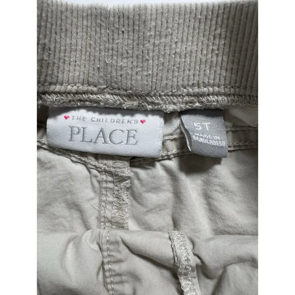 The Children’s Place Girls Khaki Pull On Shorts Size 5T Elastic Waist Pockets